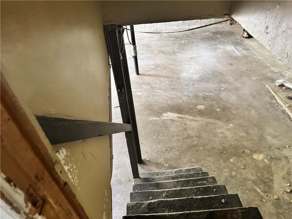 9810 Bennington Avenue — photo 18