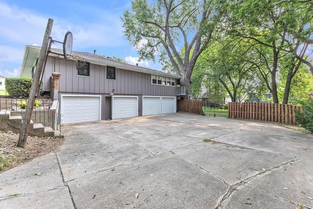 7001 N Highland Avenue — photo 5