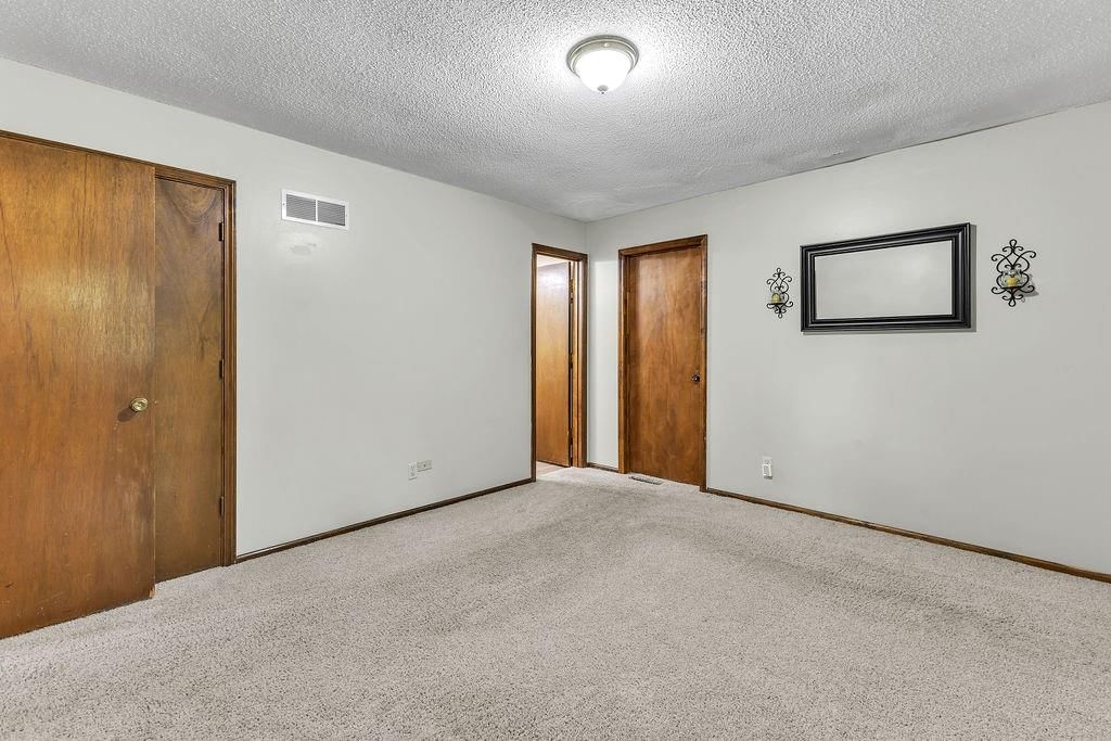 7001 N Highland Avenue — photo 30