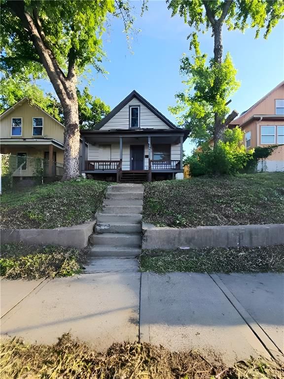 5802 Thompson Avenue — photo 26