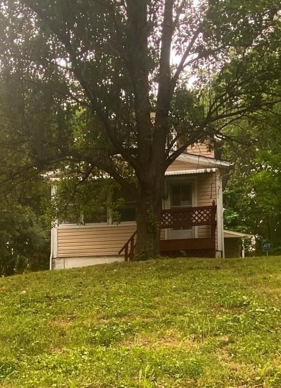 2221 Brickel Boulevard — photo 1