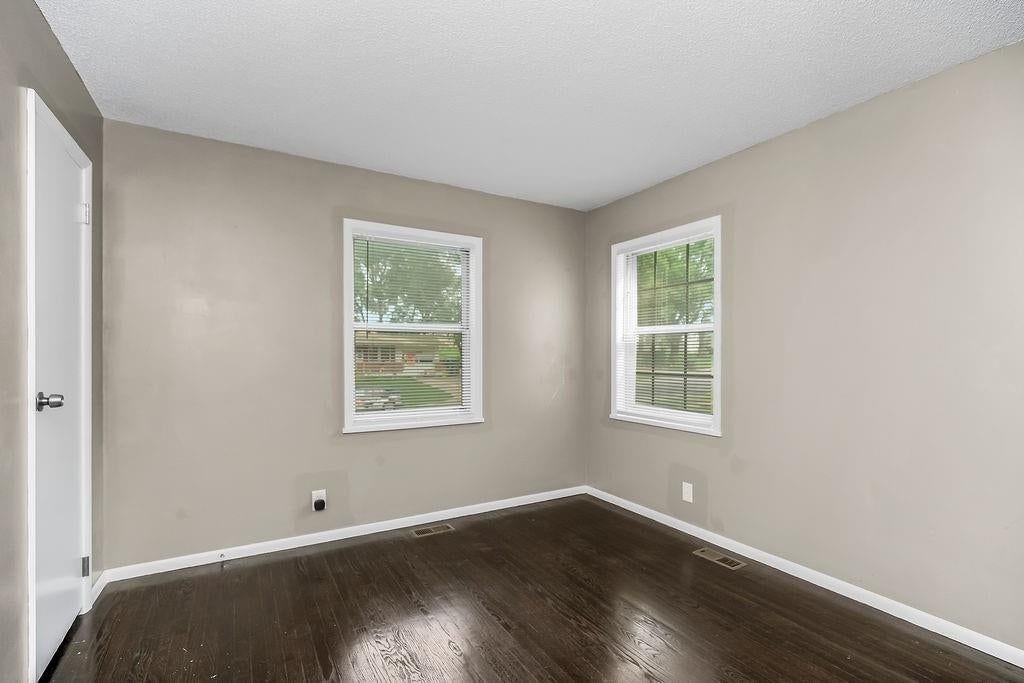 913 N Piute Avenue — photo 13