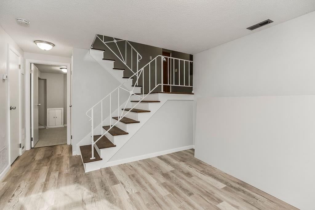 913 N Piute Avenue — photo 16