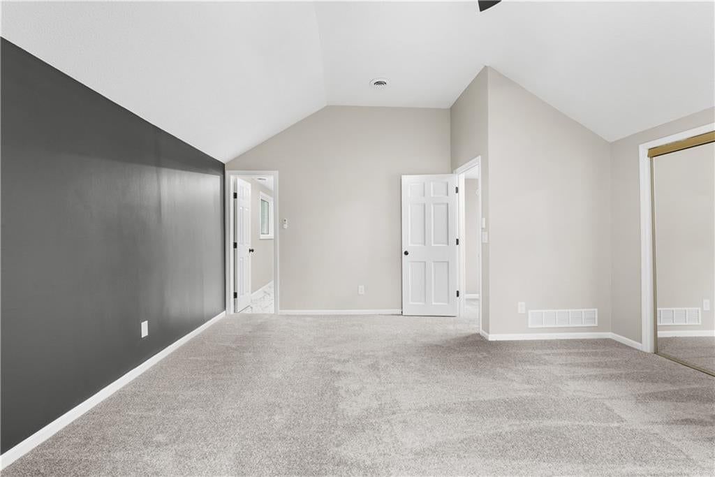 7232 N Monroe Avenue — photo 14