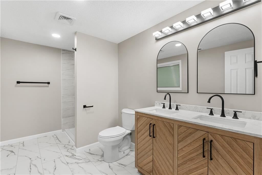7232 N Monroe Avenue — photo 18