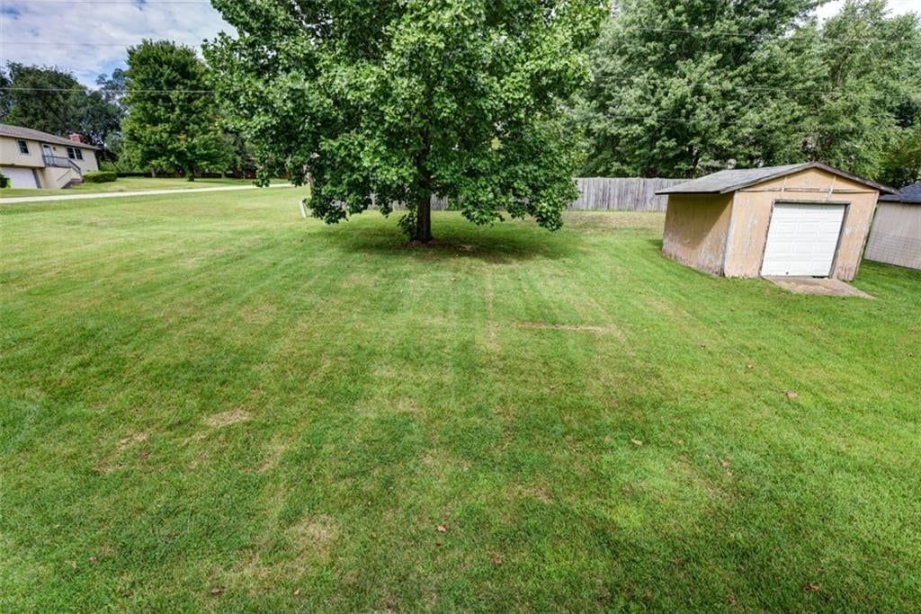 15608 Ann Avenue — photo 38