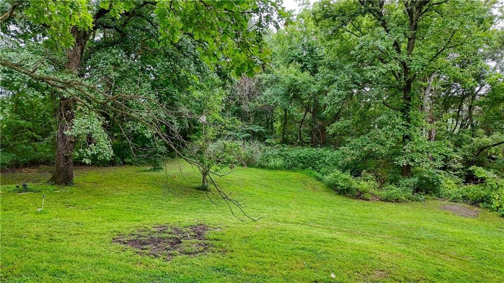 422 NE 500 Road — photo 15
