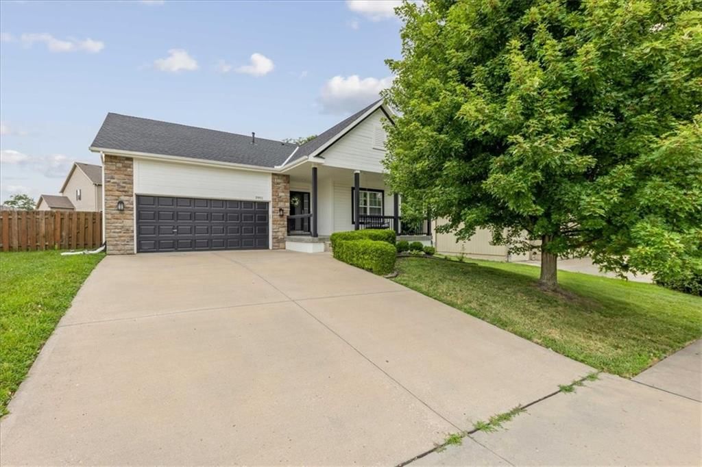 3901 NW Old Stagecoach Road — photo 1