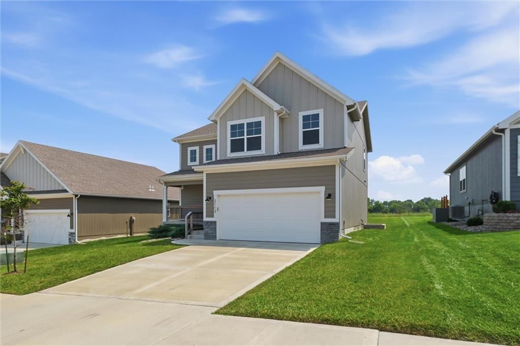 2113 SW Rutherford Drive — photo 3