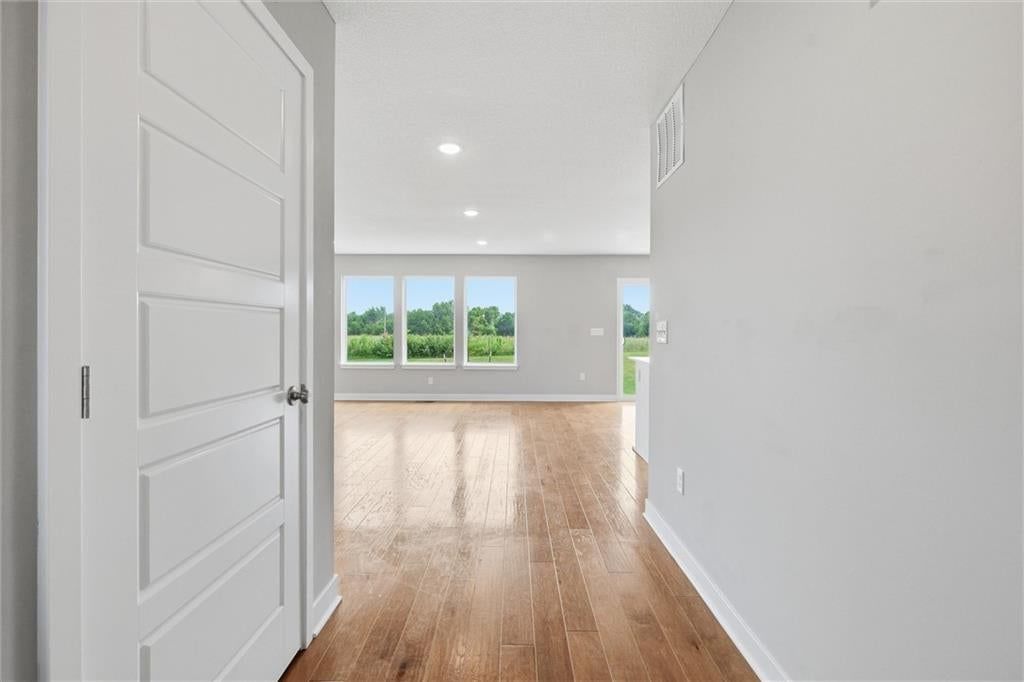 2113 SW Rutherford Drive — photo 6