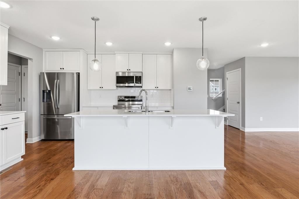 2113 SW Rutherford Drive — photo 11