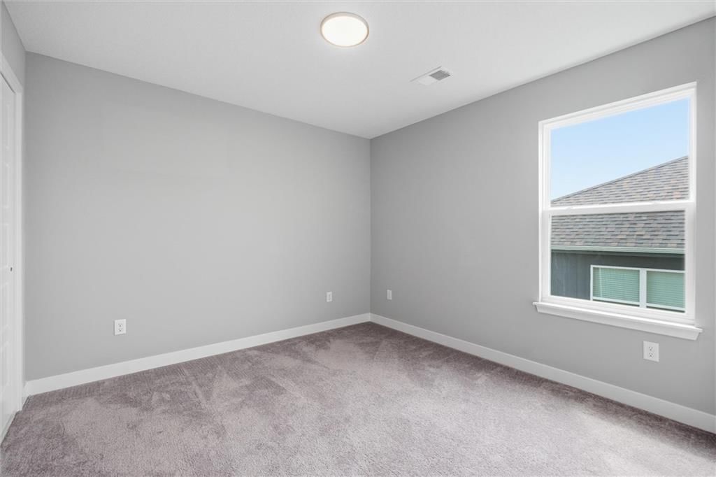 2113 SW Rutherford Drive — photo 27