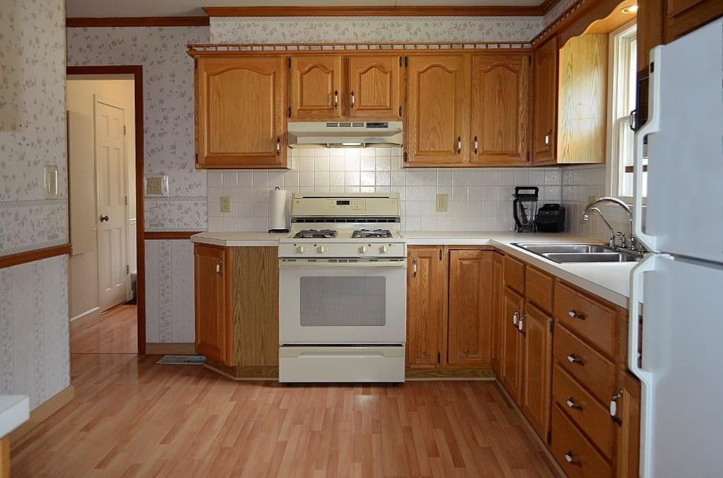 3609 NE 54th Street — photo 9