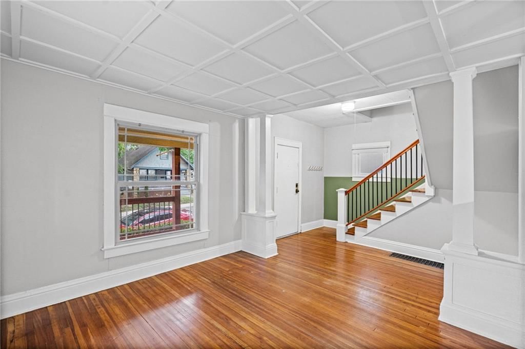 4333 Bell Street — photo 9