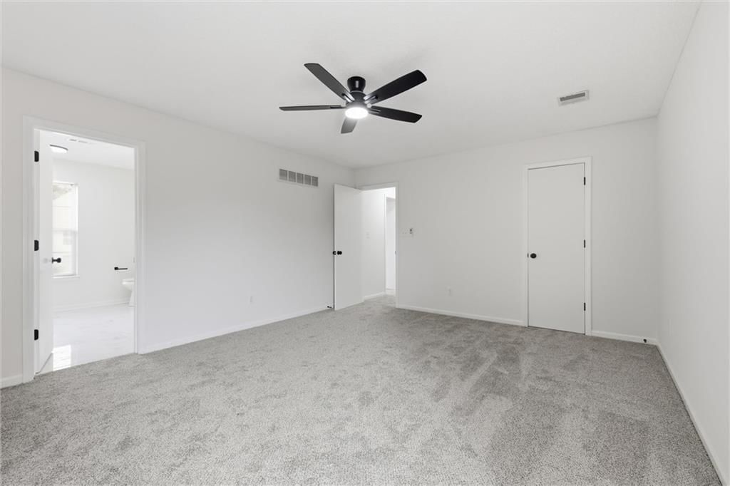 6017 Brooklyn Avenue — photo 18