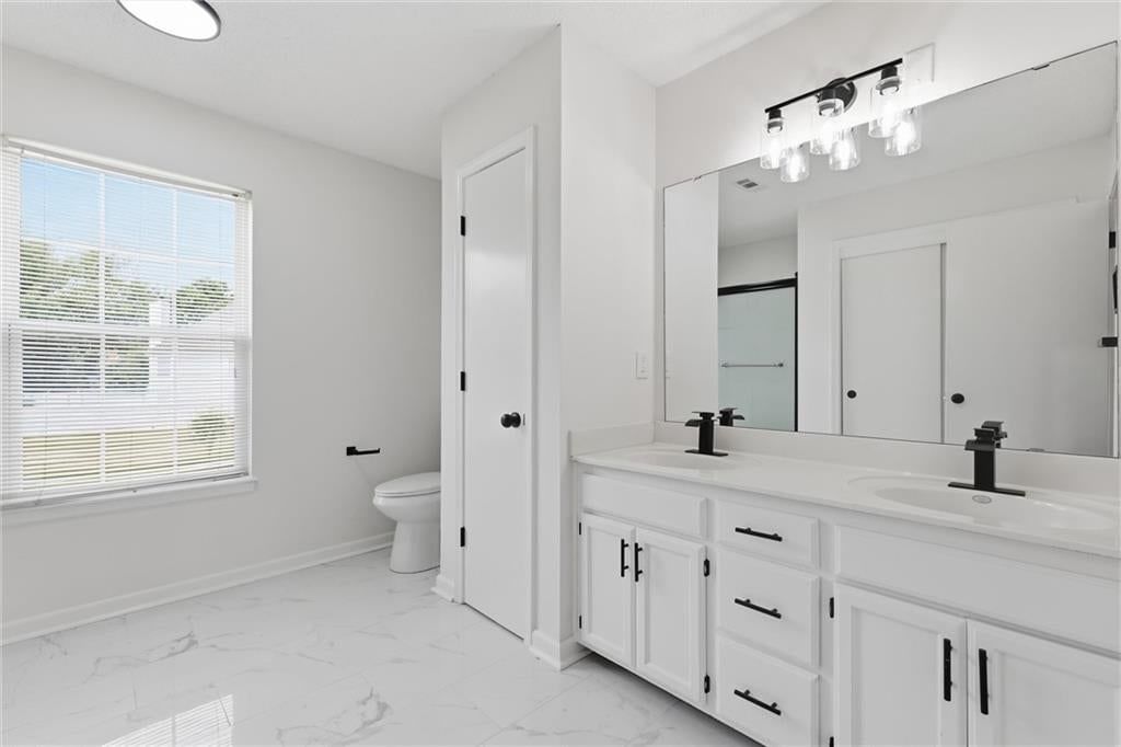 6017 Brooklyn Avenue — photo 21