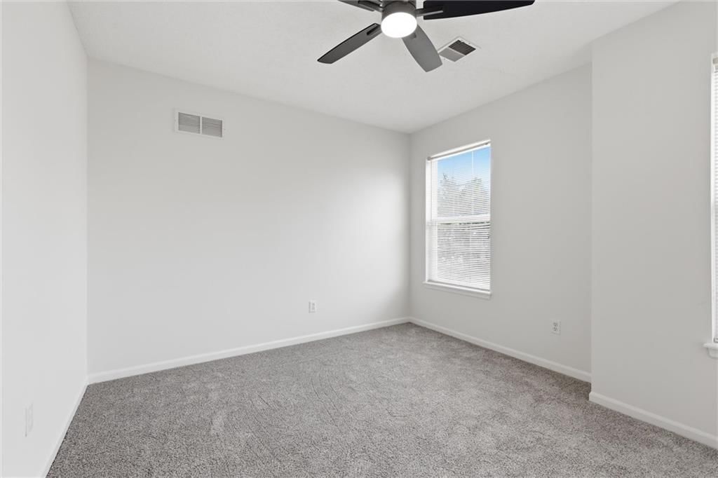 6017 Brooklyn Avenue — photo 26