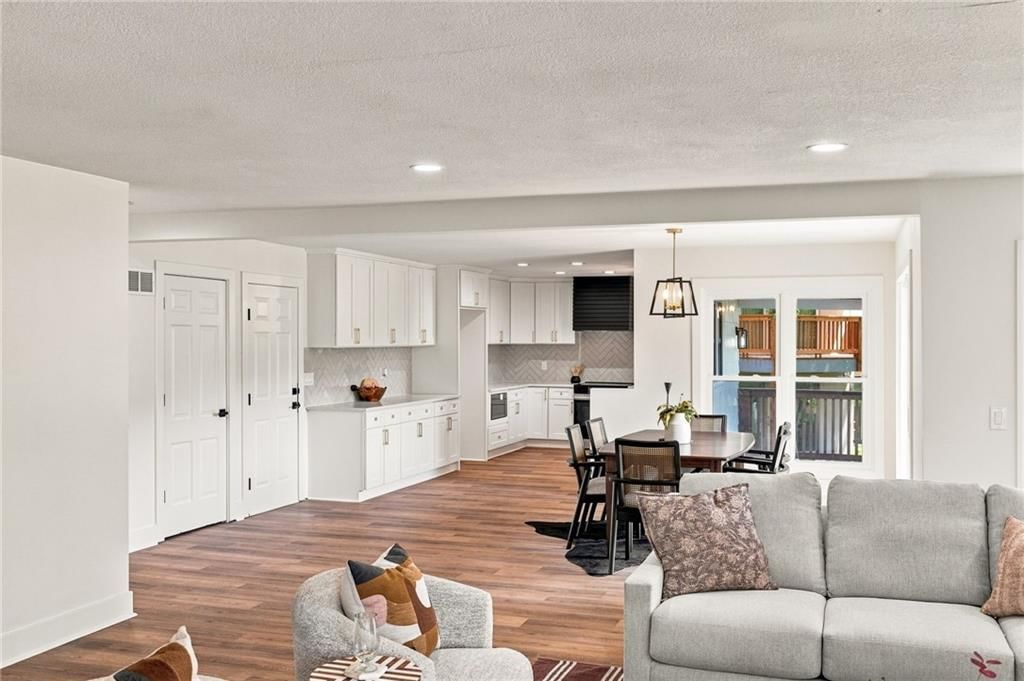 10140 Mackey Street — photo 22