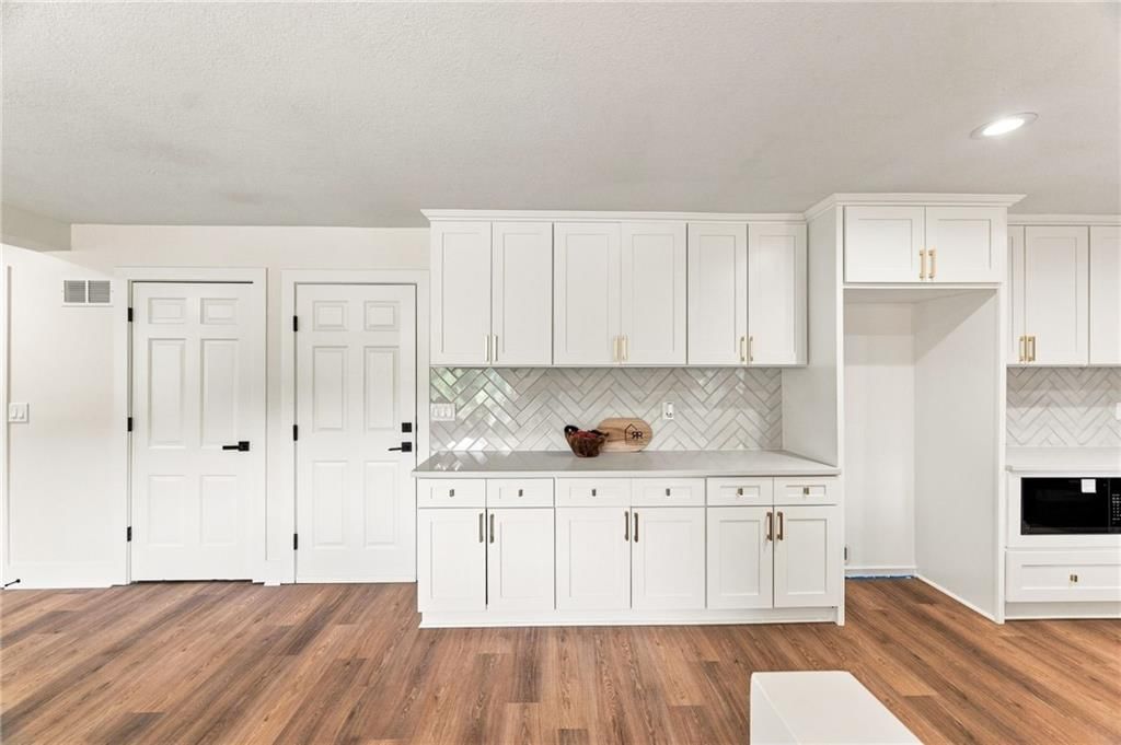 10140 Mackey Street — photo 36