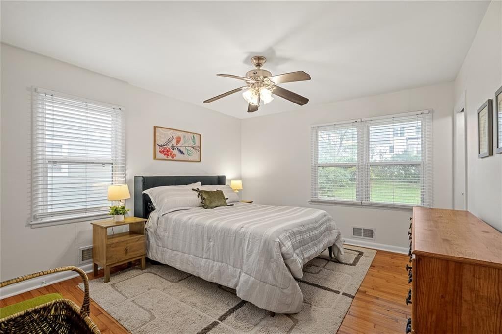 8608 Belleview Avenue — photo 11