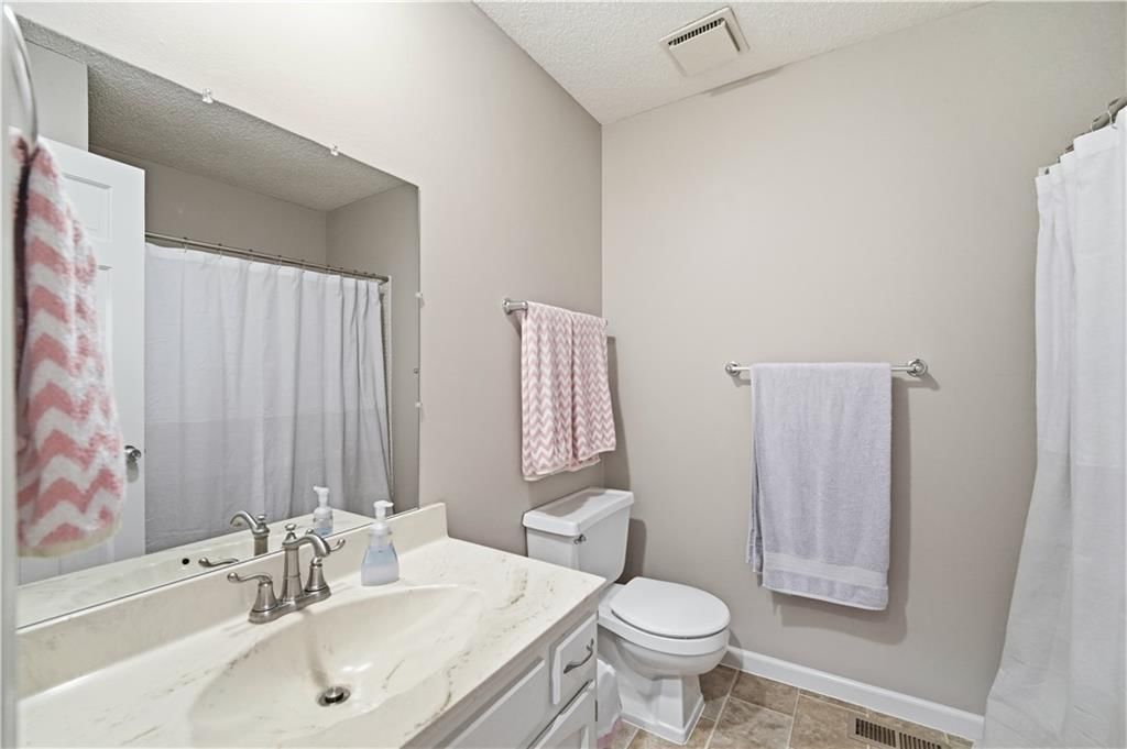 7928 N Euclid Avenue — photo 13