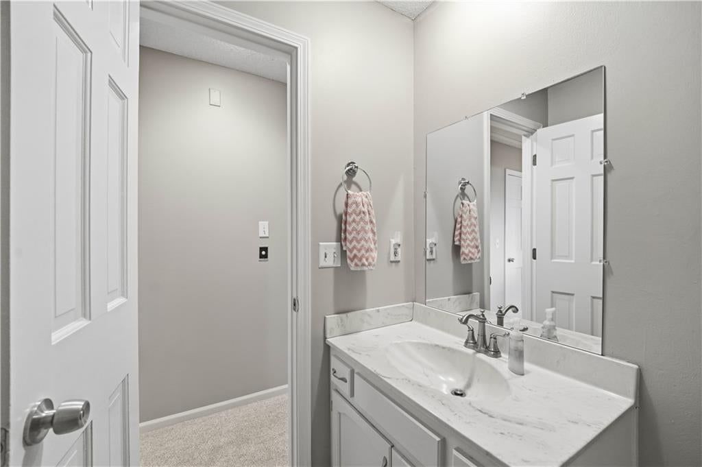 7928 N Euclid Avenue — photo 14