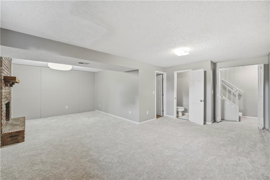 7928 N Euclid Avenue — photo 26