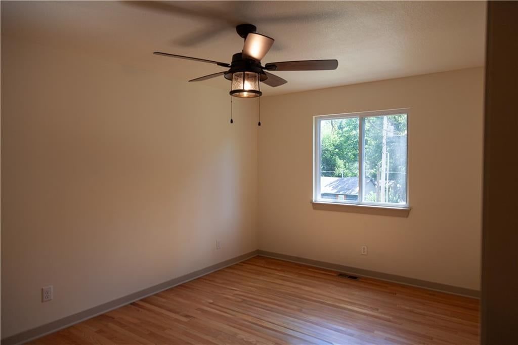 1334 S Pope Avenue — photo 31