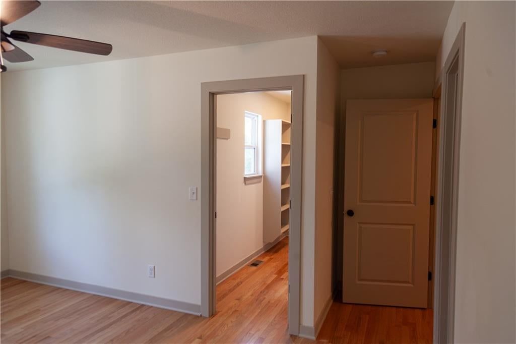 1334 S Pope Avenue — photo 33