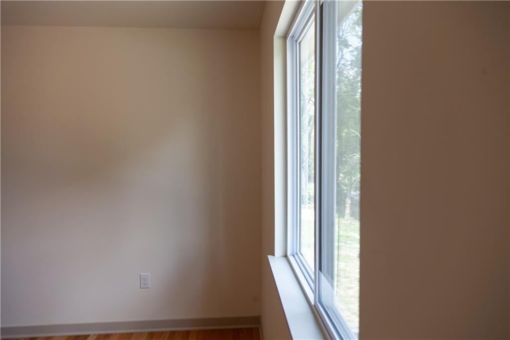 1334 S Pope Avenue — photo 34