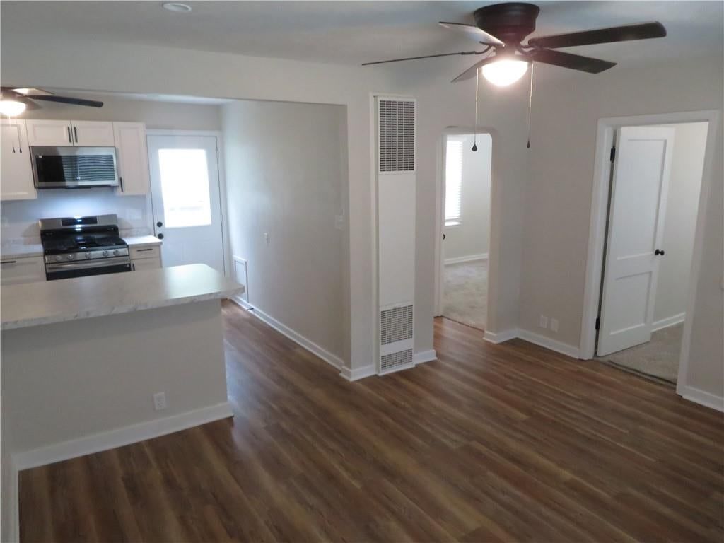 301 Oak Street — photo 6