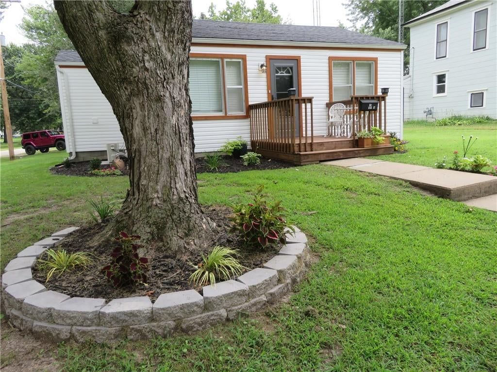301 Oak Street — photo 21