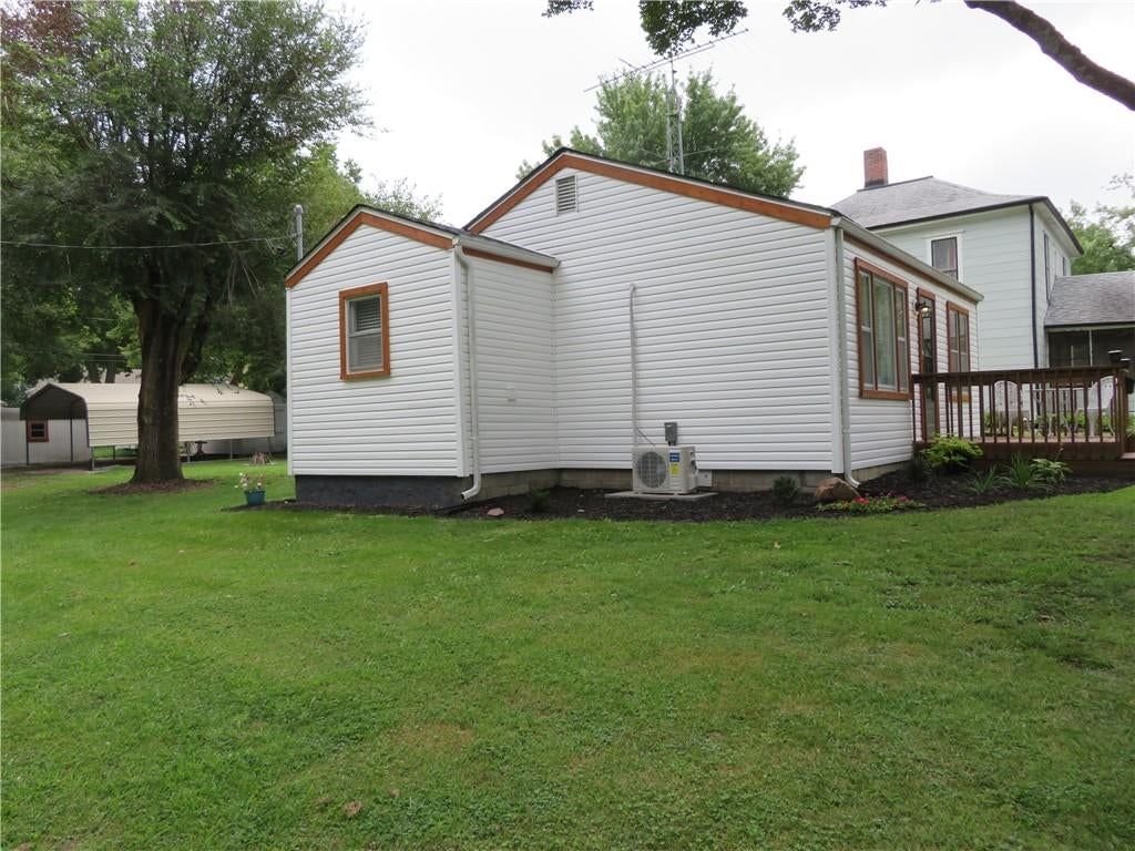 301 Oak Street — photo 23
