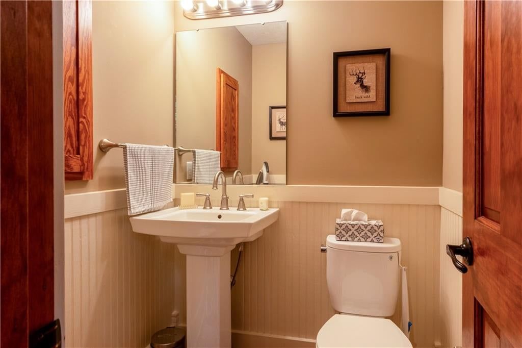 2035 Barker Avenue — photo 13