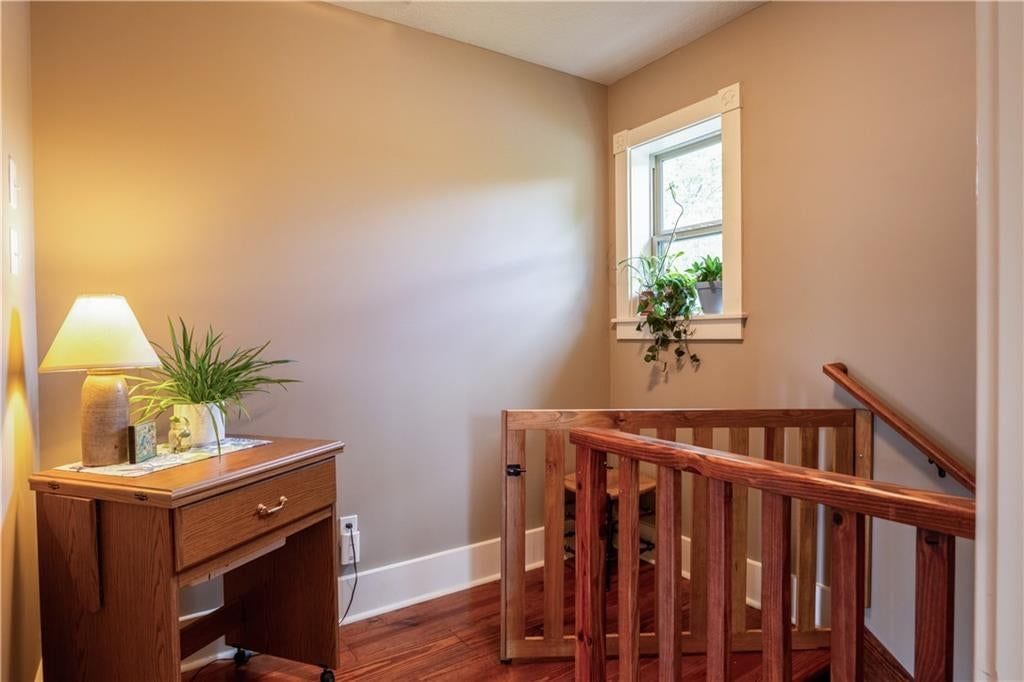 2035 Barker Avenue — photo 14