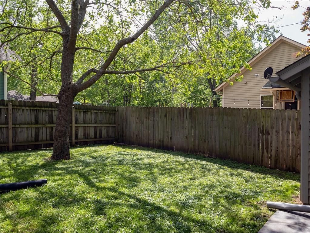 2035 Barker Avenue — photo 31