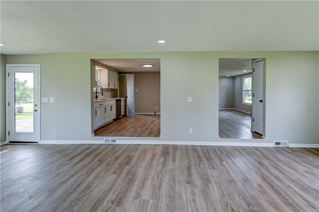 8717 Old Stagecoach Road — photo 20