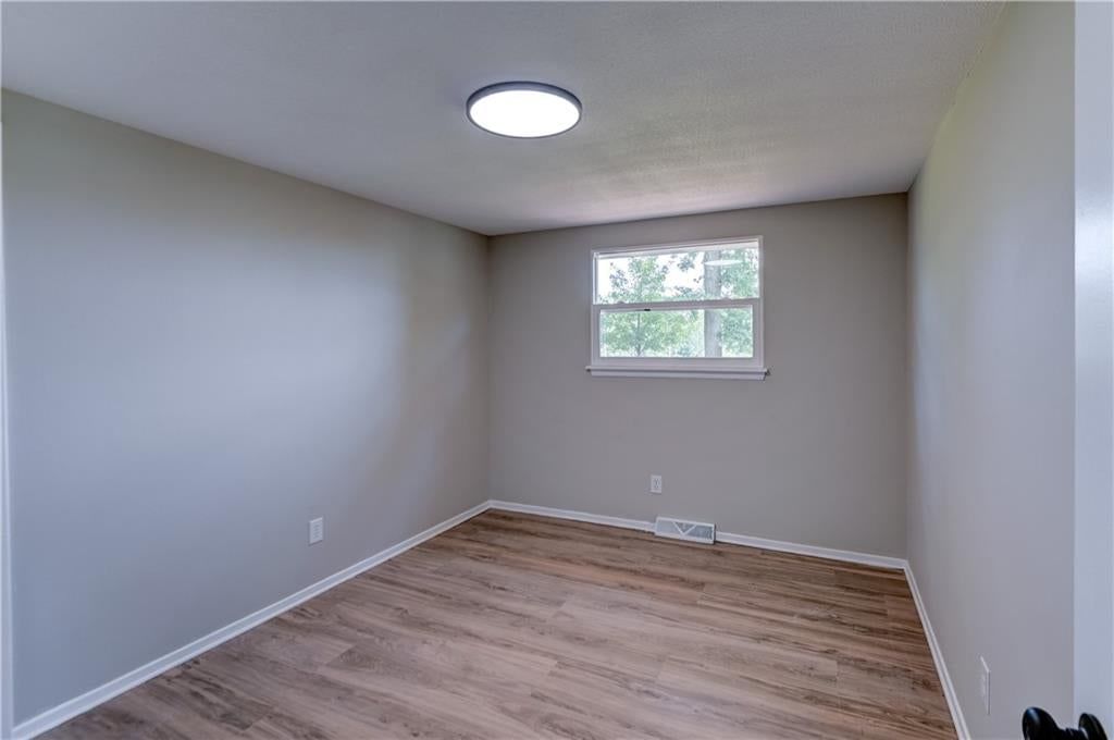 8717 Old Stagecoach Road — photo 28