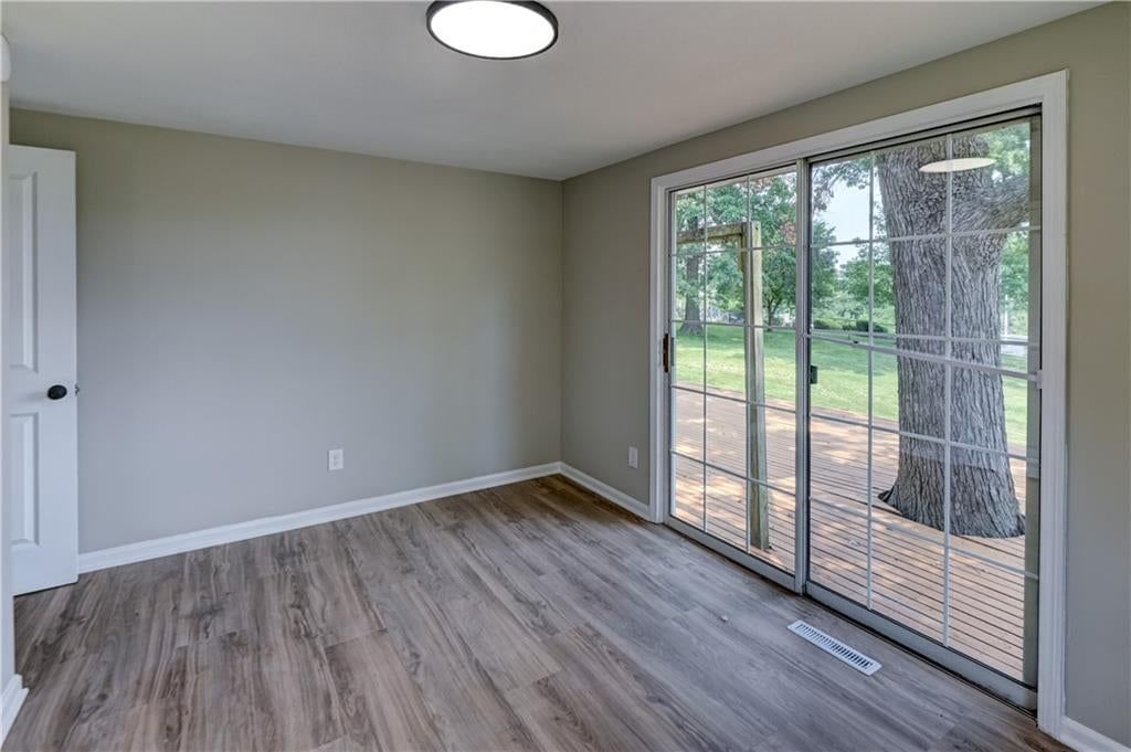8717 Old Stagecoach Road — photo 33