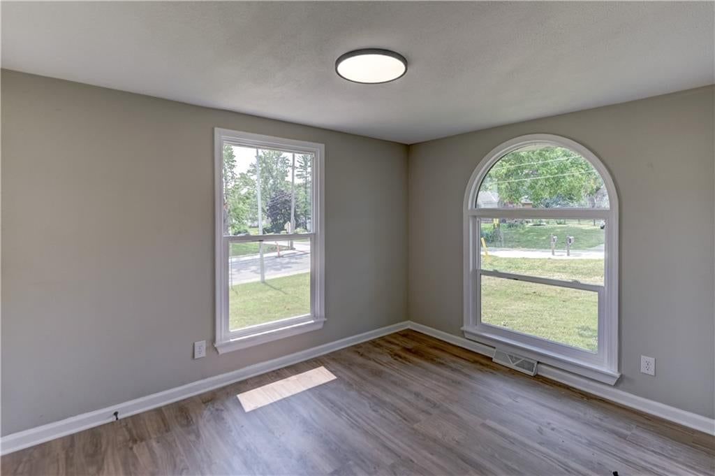 8717 Old Stagecoach Road — photo 34