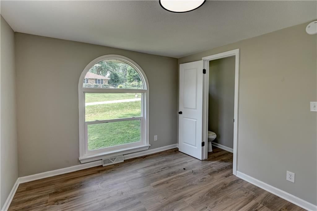 8717 Old Stagecoach Road — photo 35