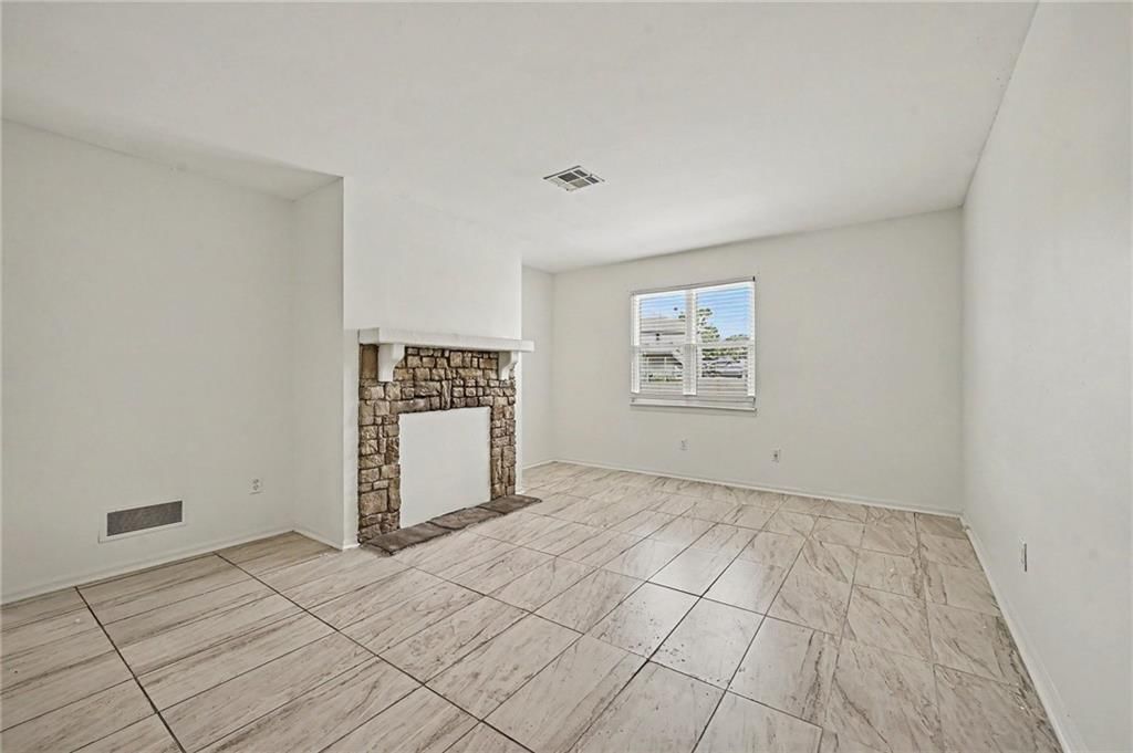 8701 NW 82nd Street — photo 7