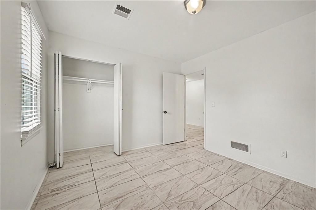 8701 NW 82nd Street — photo 12