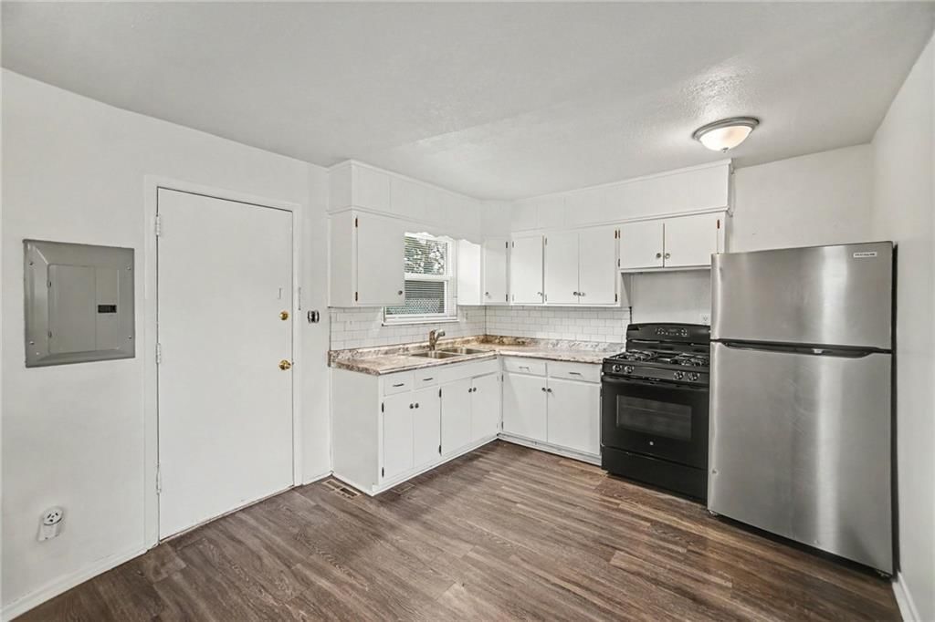 2701 S 48TH Terrace — photo 9