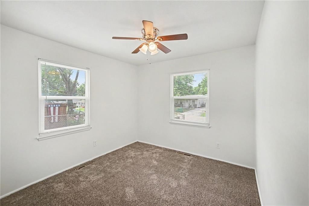 2701 S 48TH Terrace — photo 11