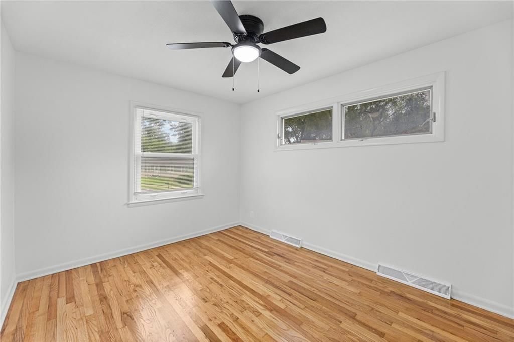 618 Saratoga Place — photo 20