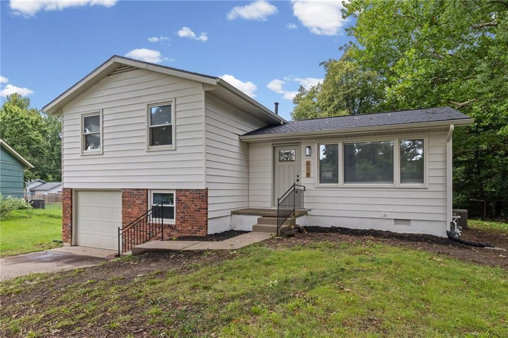 618 Saratoga Place — photo 36