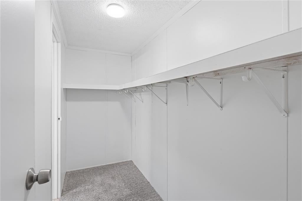 911 N 141st Street — photo 30