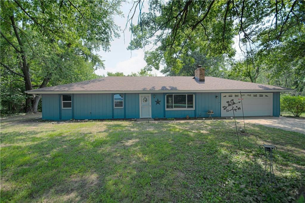 11325 Deer Haven Lane — photo 1