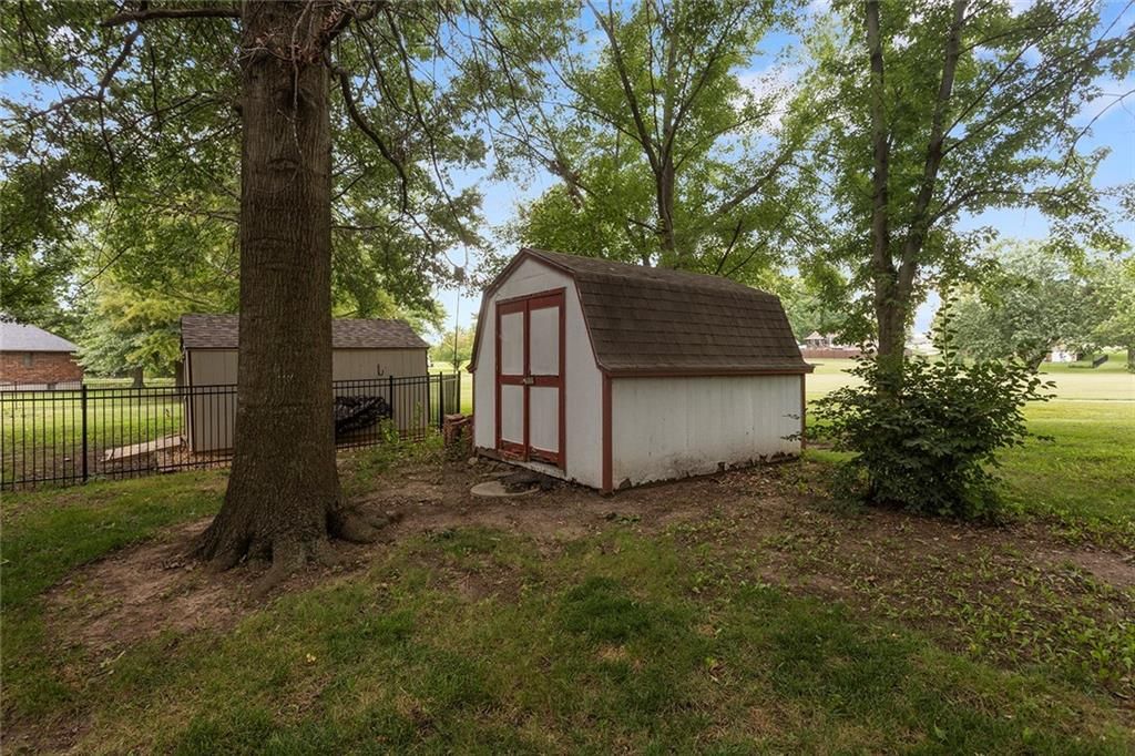 803 Ozark Short Line — photo 31